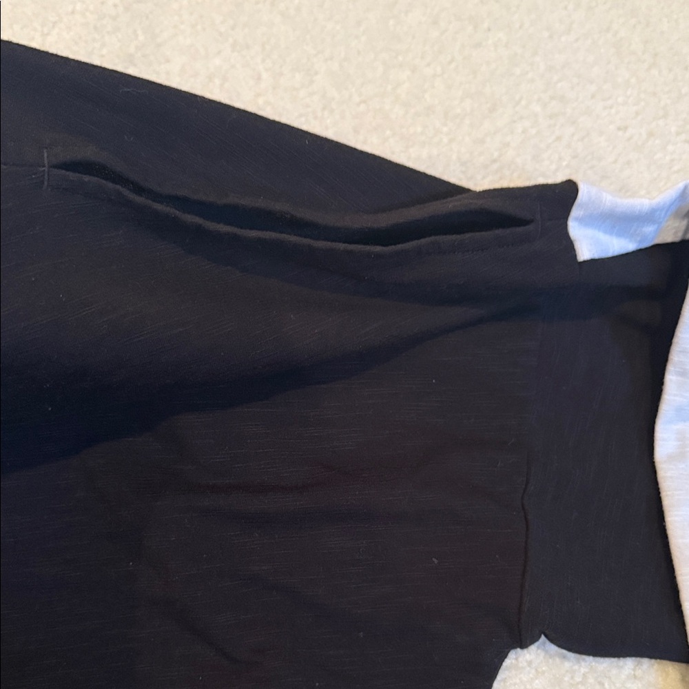Victoria Secrets PINK Black & White Long Sleeve Sweatshirt 2000s Cold Shoudler - Picture 6 of 6